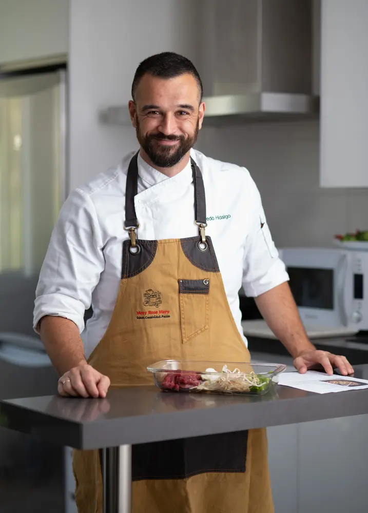 Alfredo, co-founder and private chef at Mery Rose Mery