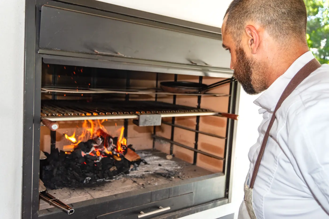 The ancestral language of cooking over fire